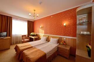 Отель О Азамат Нур-Султан Стандартный двухместный номер с 2 отдельными кроватями-4